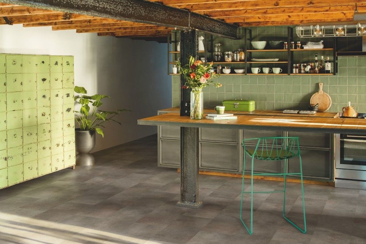 Виниловый пол Quick Step Oro Base Tiles 40235 Окисленный камень