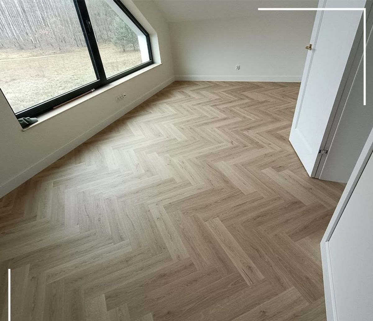 Виниловый пол Quick Step Ciro 40362 Дуб Ботанический Бежевый